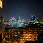 Bridge View 2 Bed Apt At Kirribilli