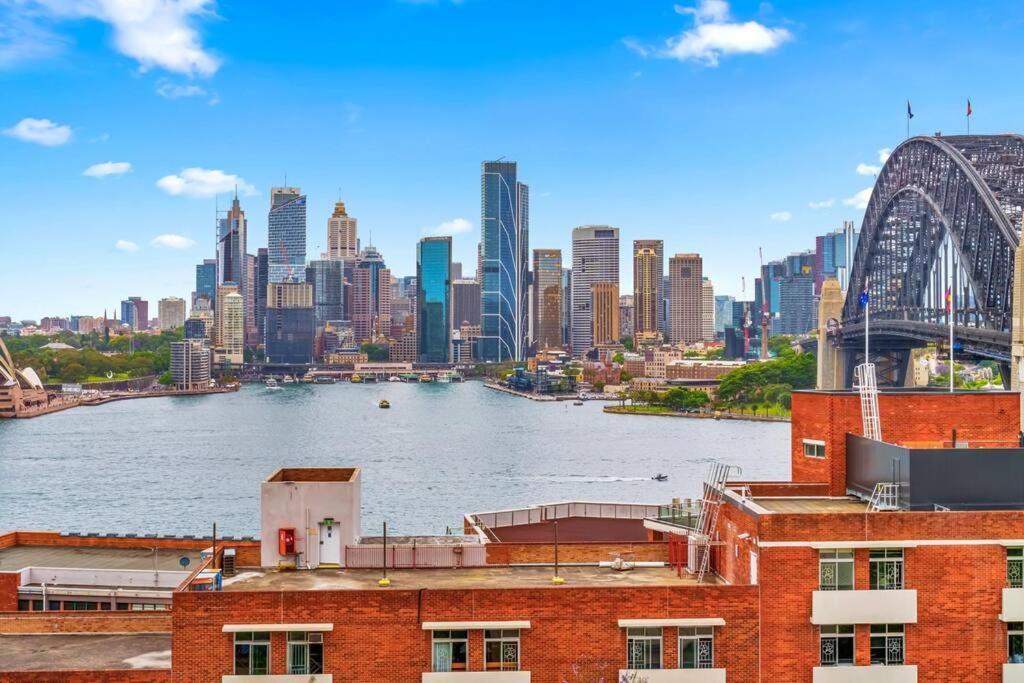 Bridge View 2 Bed Apt At Kirribilli Apartment *